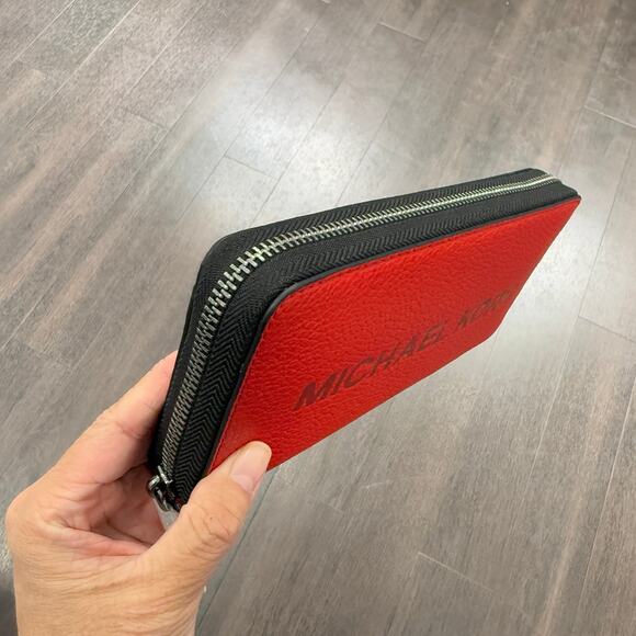 Michael Kors Cooper Tech Zip Around Continental Wallet - Picture 2 of 8